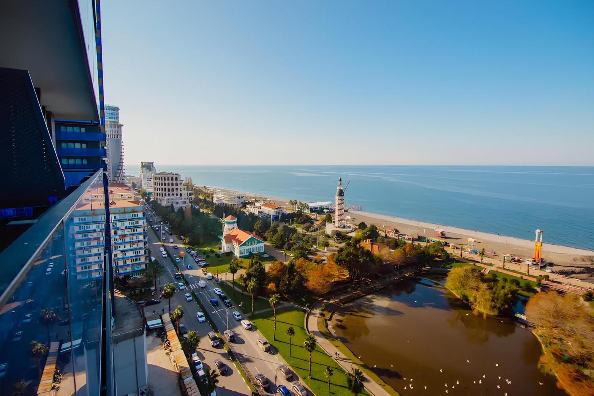 Orbi Panoramic Aparthotel Batumi Esterno foto