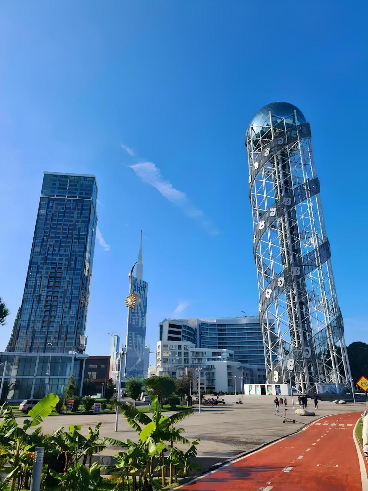 Orbi Panoramic Aparthotel Batumi Esterno foto