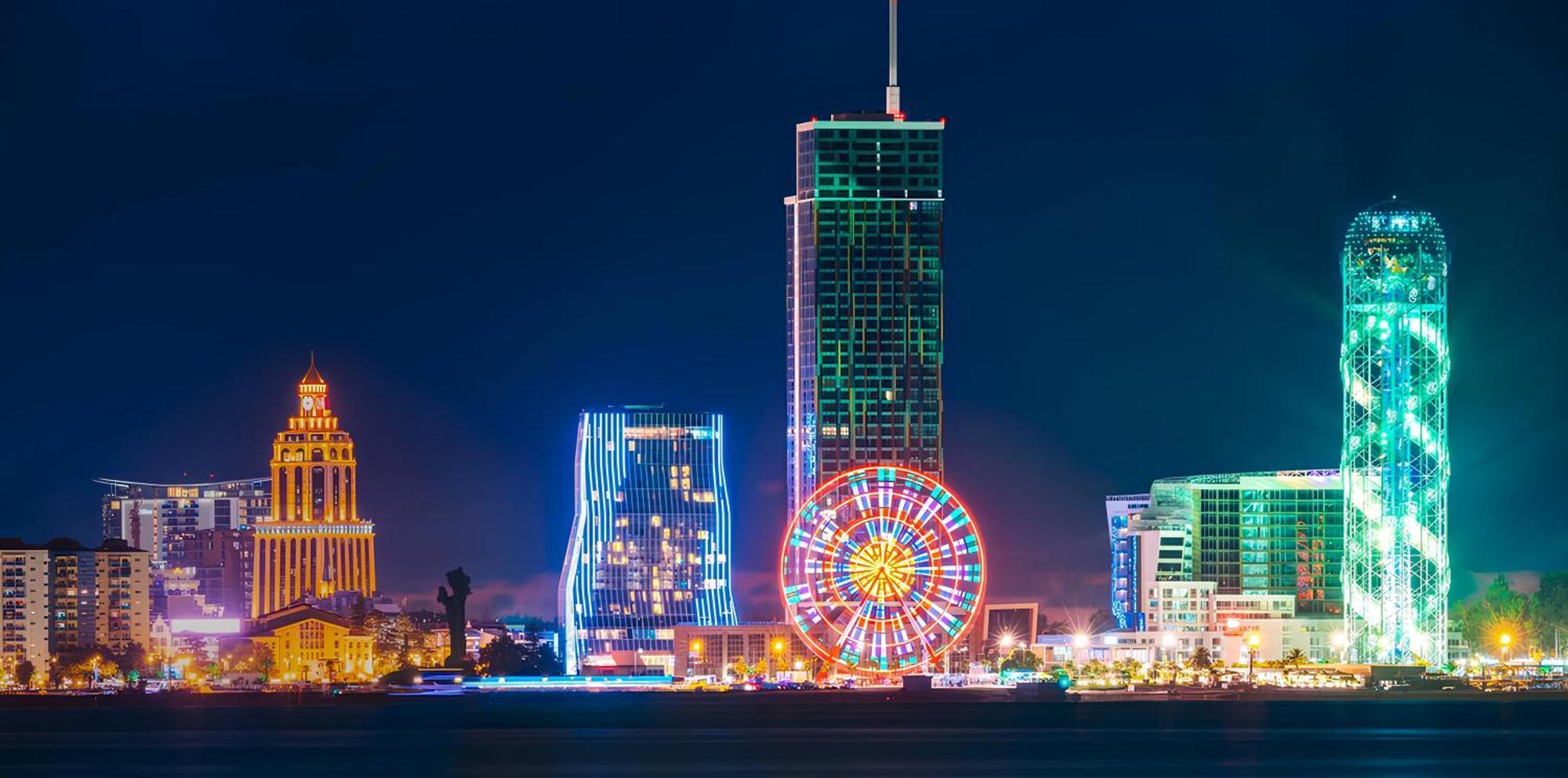 Orbi Panoramic Aparthotel Batumi Esterno foto